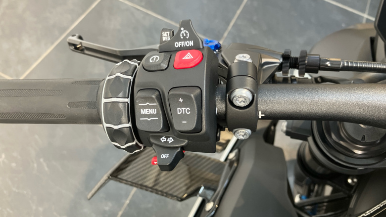 BMW M 1000 R (25MY)